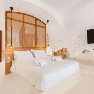 https://ornos-backyard.hotels-in-mykonosisland.net