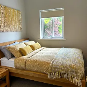 https://nem-house.galwayhotelsireland.net