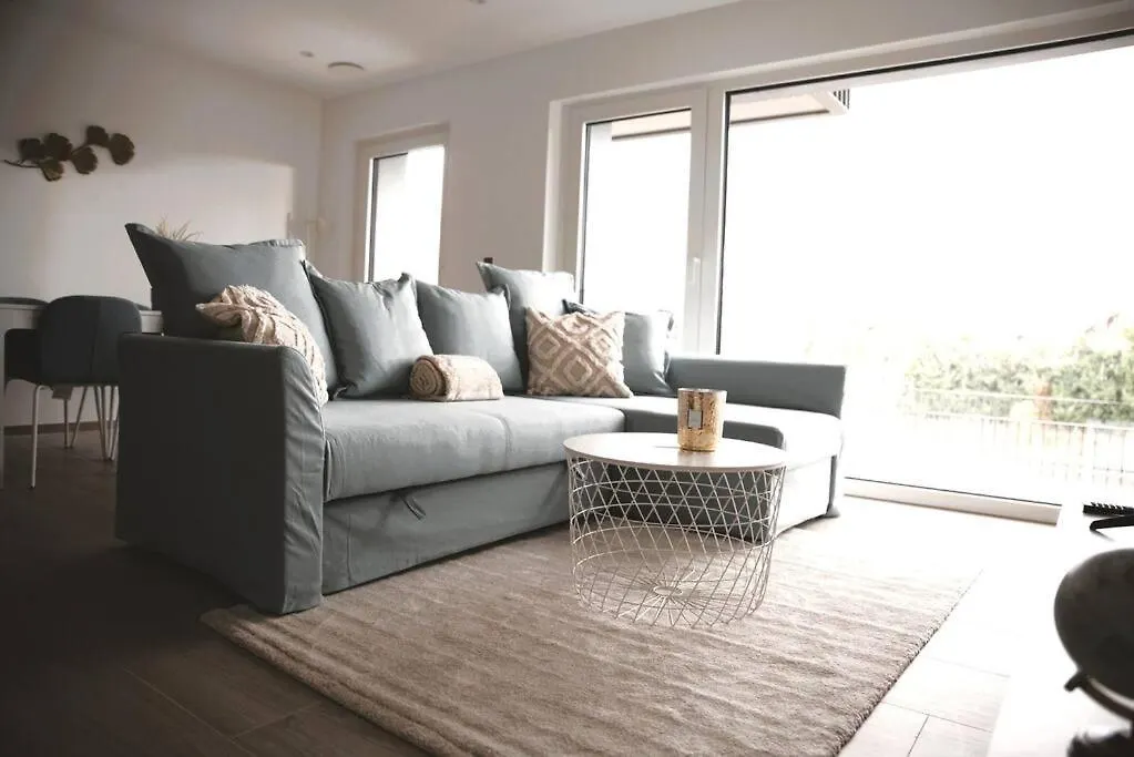 Beautiful Stylish 2Br Apartment In Kirchberg contacts