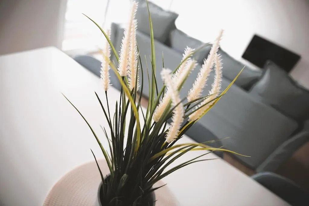 Beautiful Stylish 2Br Apartment In Kirchberg Luxembourg